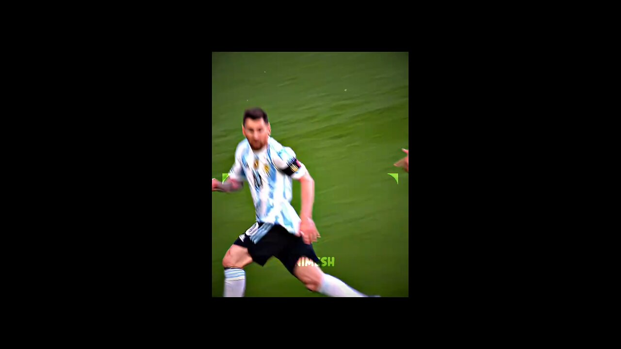 Messi Shows Why Heβs the π | Insane Skills & Goals π₯ #shorts