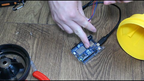 The Flashlight with Wifi! 🔦