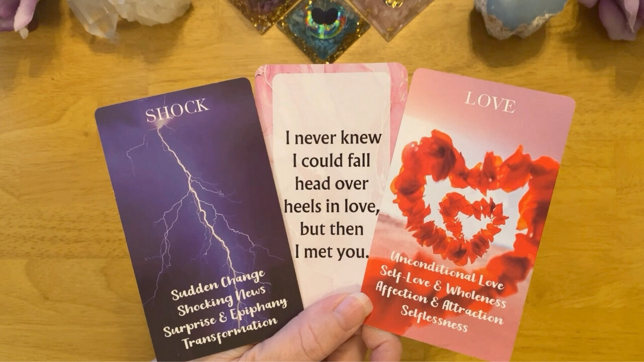 I'M IN LOVE WITH YOU 🩷 I AM READY TO TELL YOU THE TRUTH! ❤️ (COLLECTIVE LOVE READING) 😍