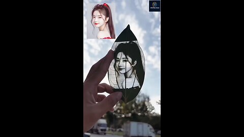 This Chinese Girl Prints Real Photos on Leaves — You Won’t Believe How!