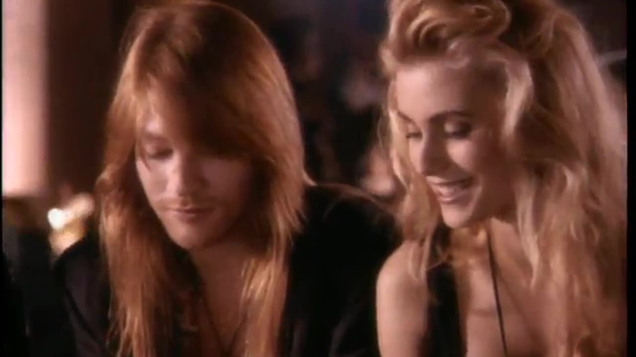 GUNS N' ROSES - Don't Cry (1991)