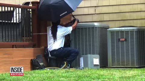 AC guy rips off woman