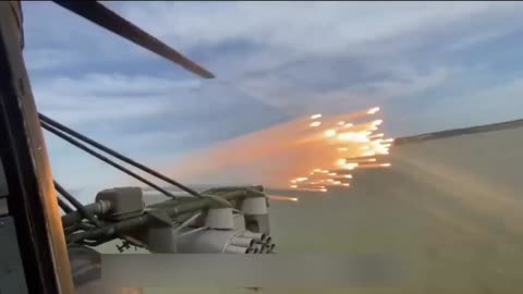 🚁🇷🇺 Ukraine Russia War | Mi-8 Escorted by Ka-52 Alligator | RCF