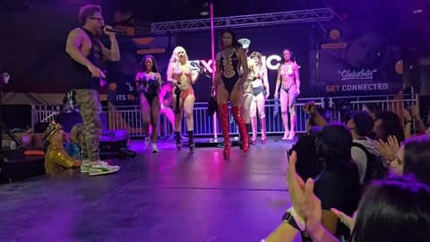 Exxxotica Expo Chicago 2025 EXXXOTICA Pole Competition