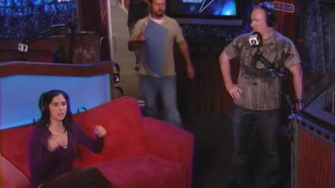 Sarah Silverman Smells Richard - 2007