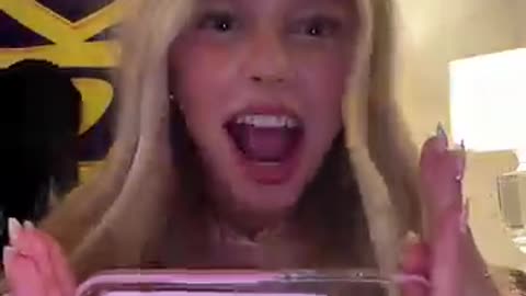 Viral: THE PHONE ACTUALLY DISAPPEARED… #ellahperry #shorts #magic #relatable #ma