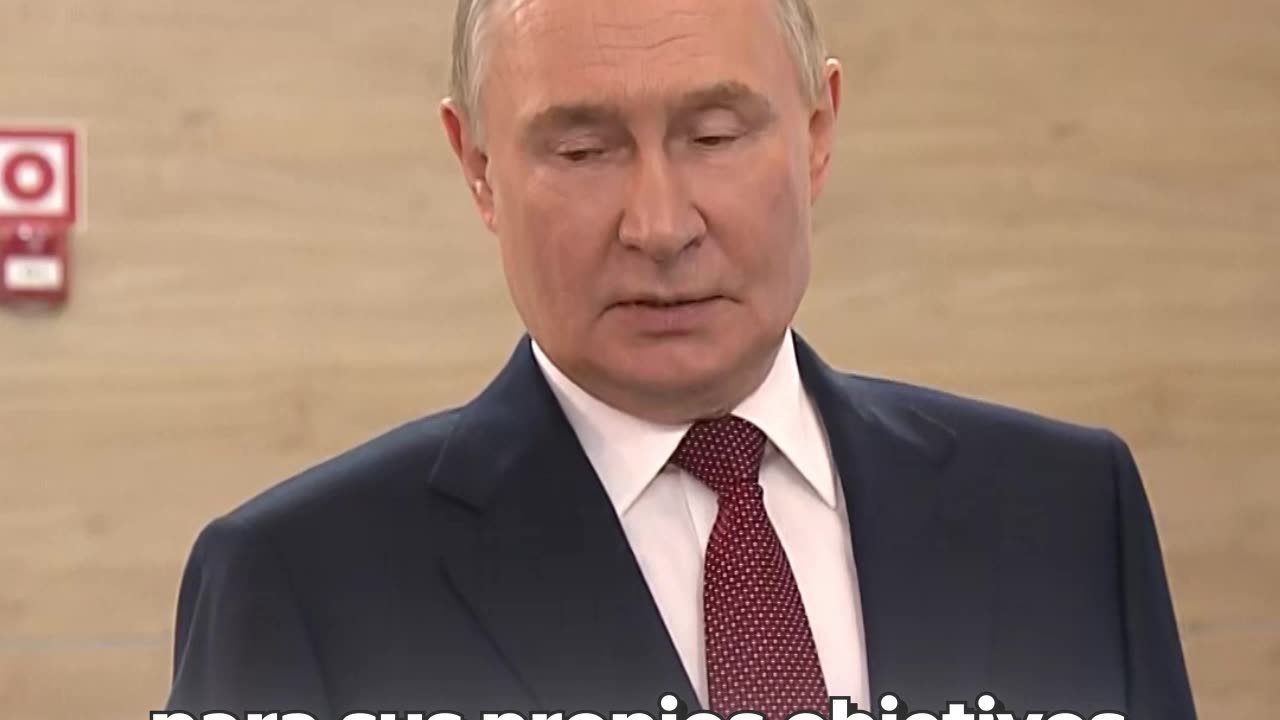 "Ucrania merece un destino mejor y no debería ser un instrumento para actuar contra Rusia"
