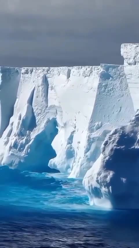 The Ice wall close up, pretty cool footage