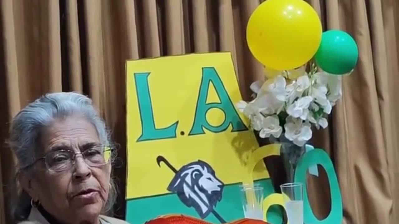 La mamá de Leonel Álvarez le envía saludos