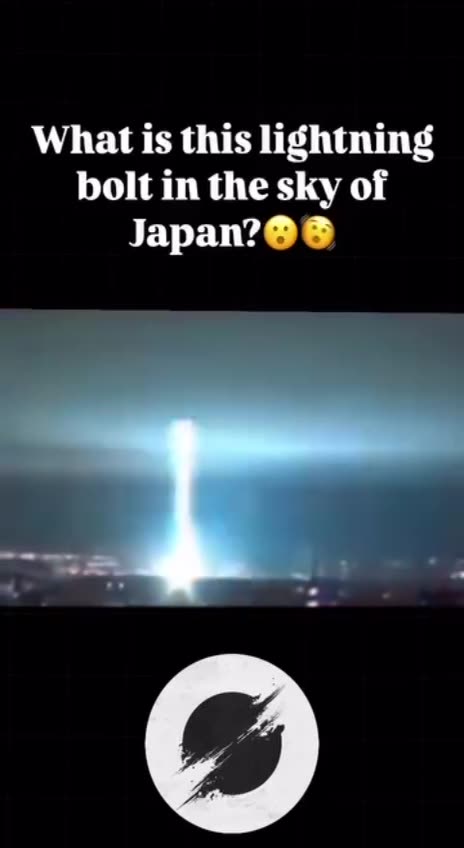 What Is This Unusual Bolt Of Lightning In The Sky Seen Over Japan?