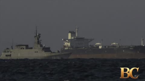 Venezuelan Navy Escorts Vessels After Blockade Threat