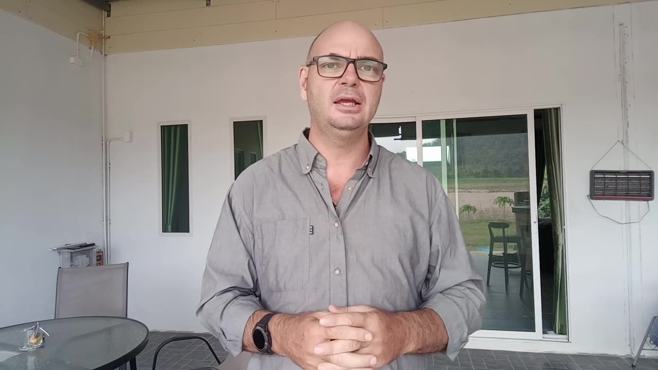 Vlog #1 Initial presentation when hosted on Youtube