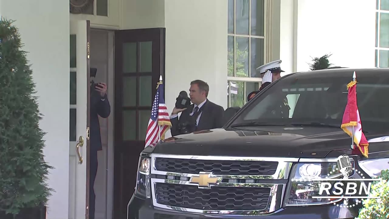 WATCH: Canadian PM Mark Carney leaves the White House after Meeting with President Trump 5/6/25
