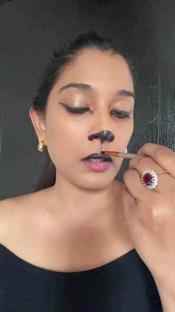 Easy Cat Makeup Tutorial 🐈‍⬛ | Black Cat Makeup halloween #BlackCatMakeup