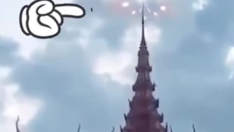 Free Energy hidden from the past