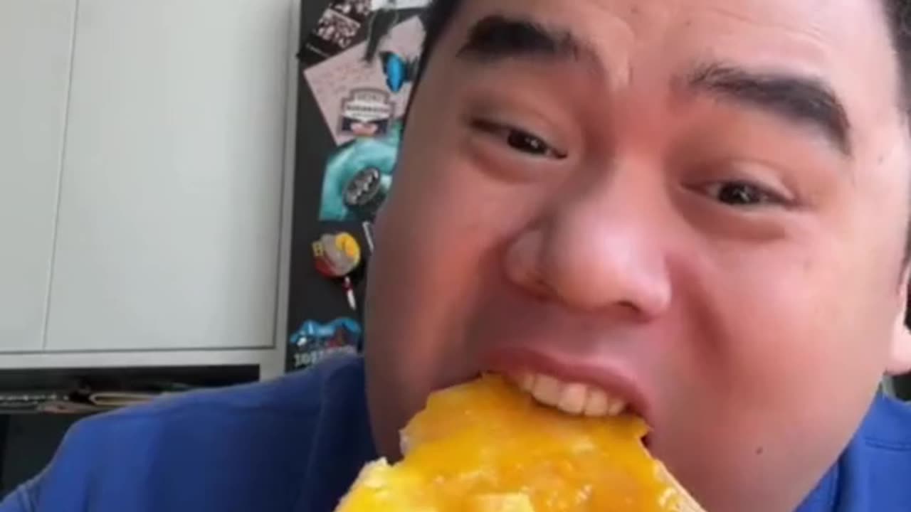 Japan Finds: Self-Closing Lid Jam – The Ultimate Convenience!