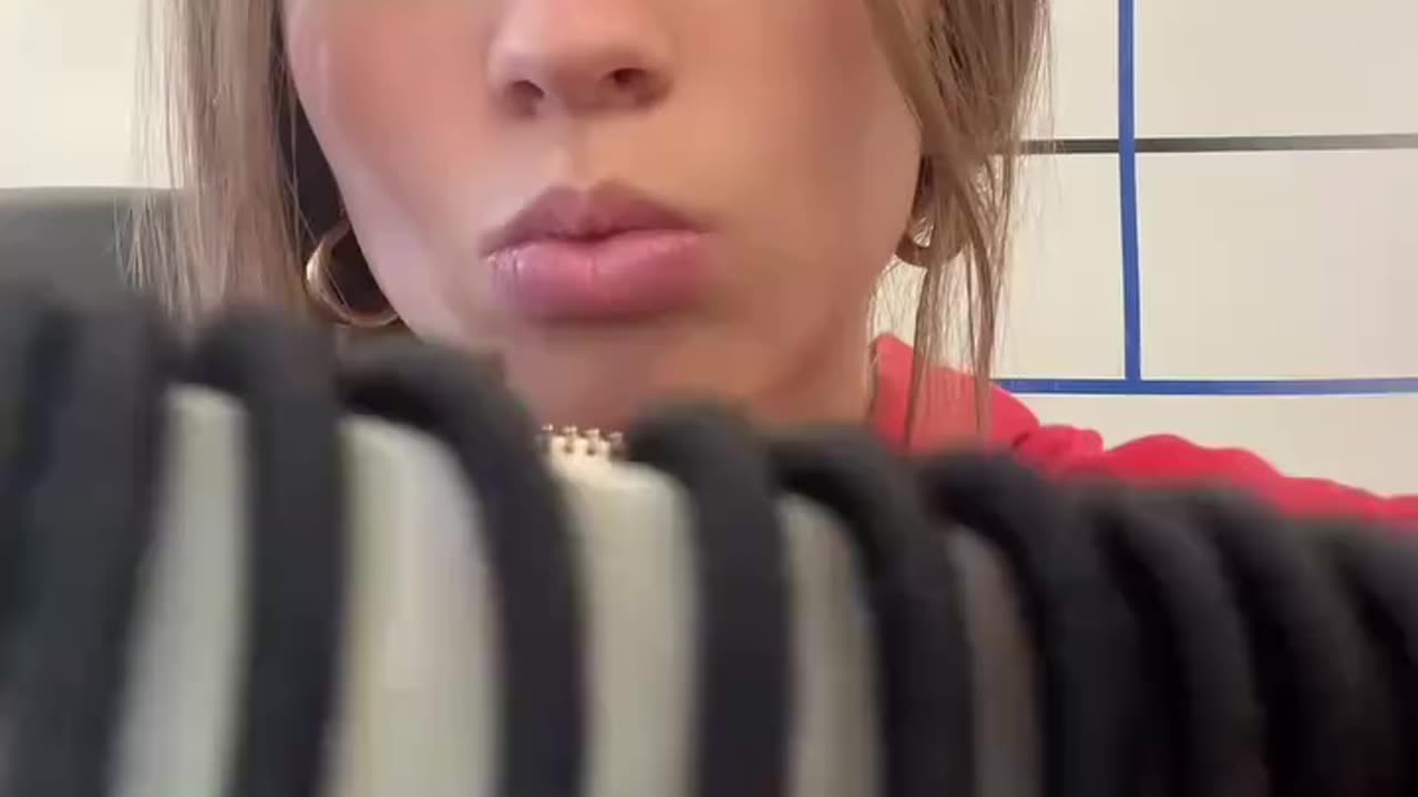 Kissing asmr video ever🤤🤤