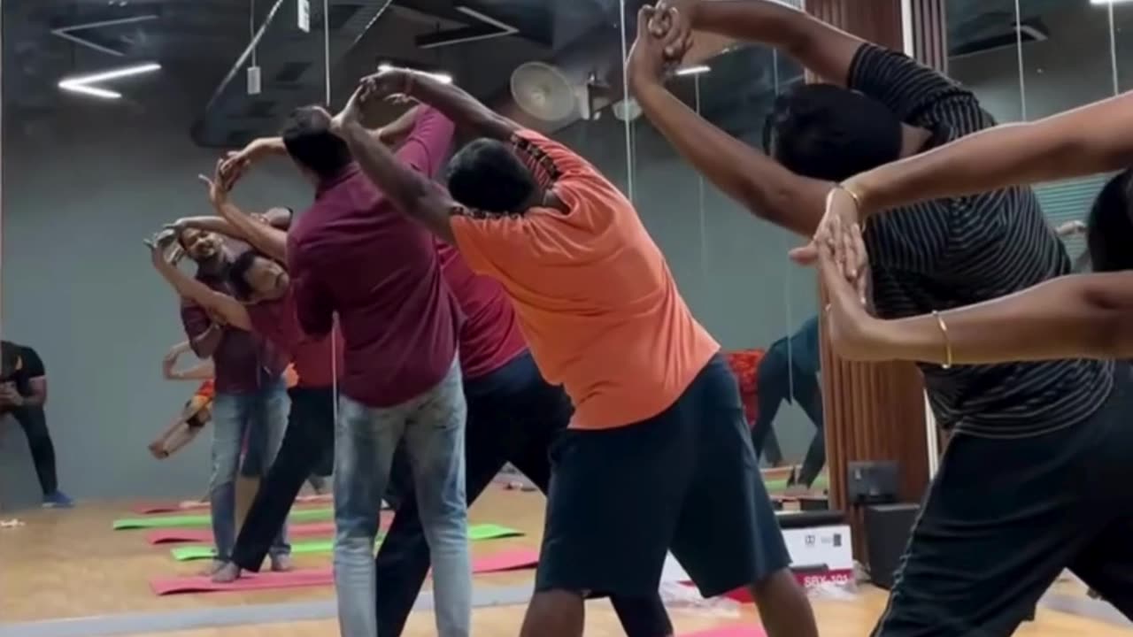 Revitalize Through Yoga: Hatha & Vinyasa Yoga Classes at Zym Mechanix