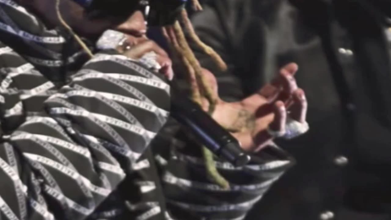 Lil Wayne Isn’t Sorry! At All! 🫥😂. (2019) (432 Hertz) (YouTube Shorts)