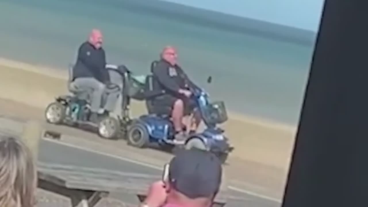Can we just get along please!
