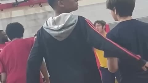 Bro is not Roblox 😭🙏