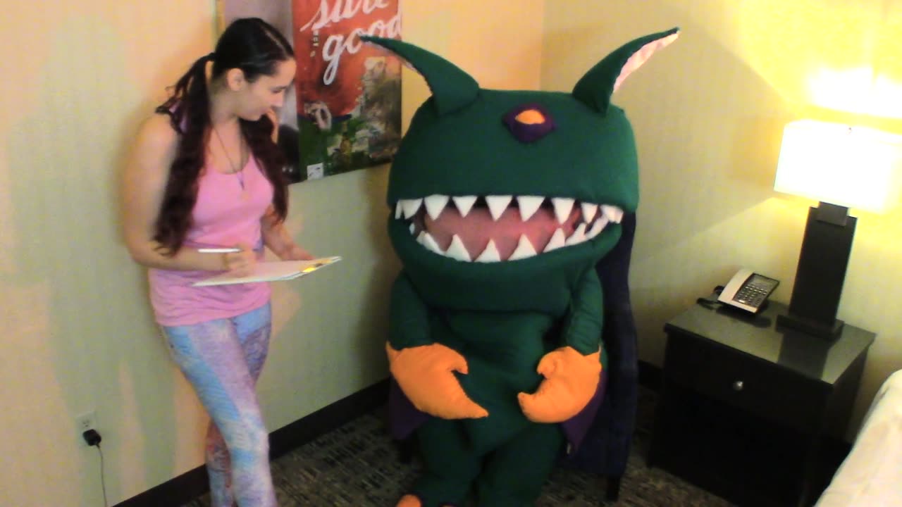 La Vore Girl meets Kitty Gulp at her new job!