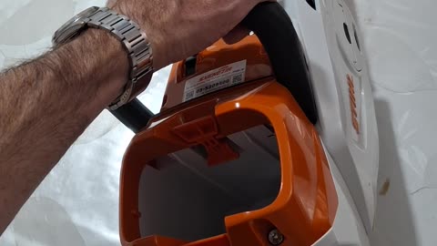 Stihl MSA 220.0C Rechargeable 36 V AP 300 S Battery Chain Saw 1