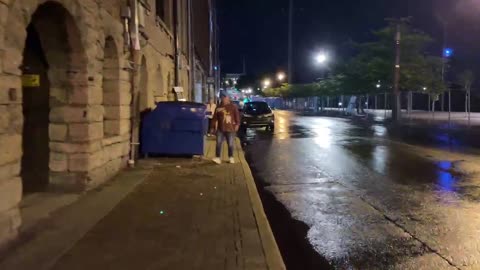 NASHVILLE TN LIVE BROADWAY STREET / PEOPLE WATCHING / BANDS WATCHING / BARS