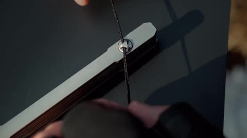 COMANDI Titanium EDC Folding Fan – Coolness Redefined Anywhere