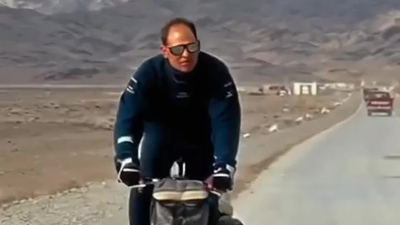 🚴♂️🏔️ Göran Kropp's Epic Bicycle Journey! | FeedMyCuriosity
