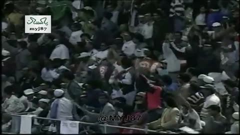 Moin Khan vs Tendulkar
