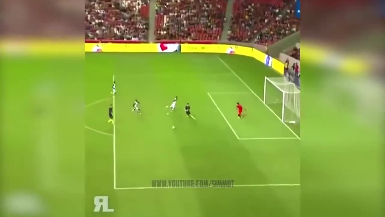 Funny Soccer Football Vines Goals Skills Fails (18)