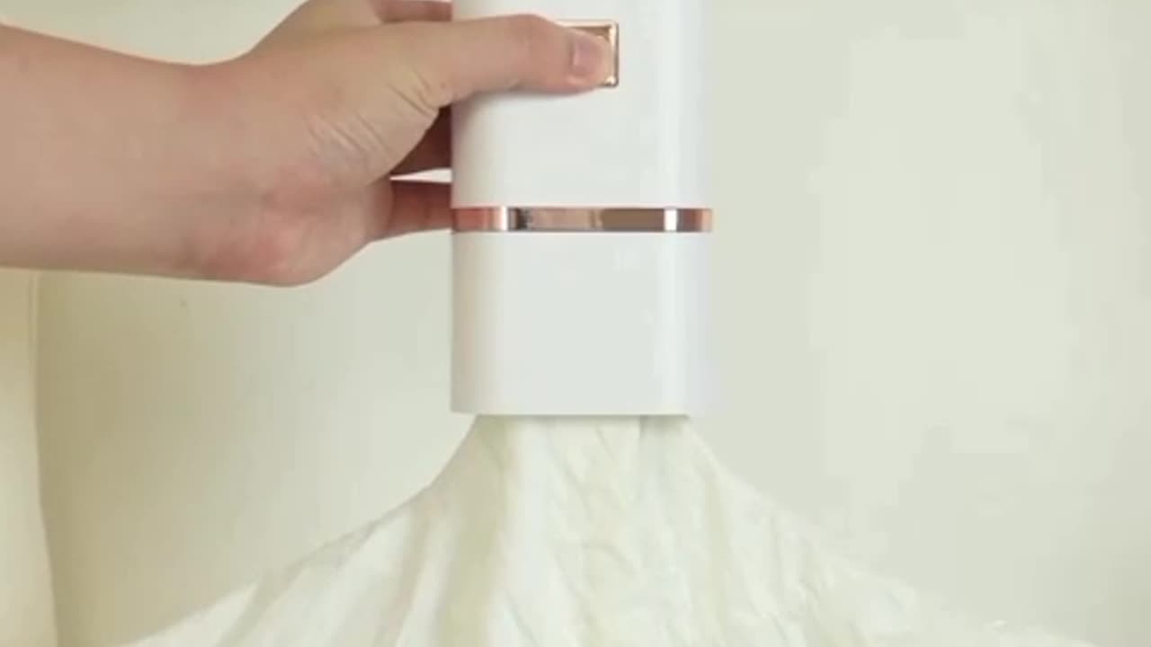 Small foldable dryer! Perfect for travel, Hostal, and home — save time and effort!