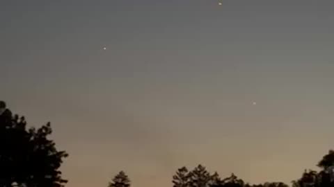 20 Mysterious Lights – UAPs Streak Across Pennsylvania Sky | Gilbertsville Sighting 6/21/25