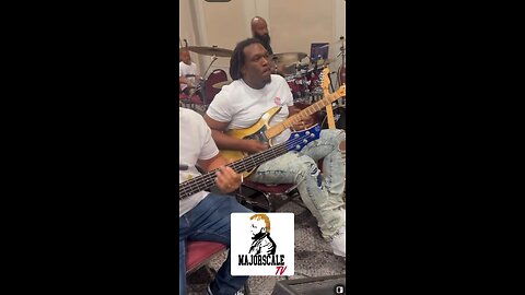 Band locked on #praisebreak 🎸🎶🎵🥁🎹 Tag Them!! 🏷️⬇️