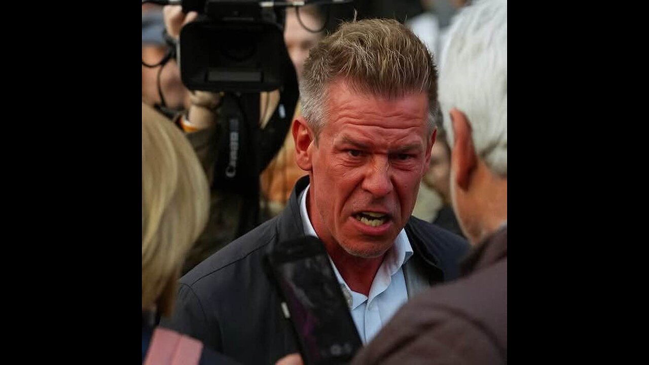 A zsebmessiás legalább ötven évre tervezi a jövőnket, lesz örök élet és tiszta levegő