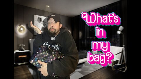 WHATS IN MY PURSE? MURAKAMI EDITION