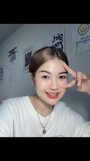 Joget nya gila bikin penonton geleng geleng kepala