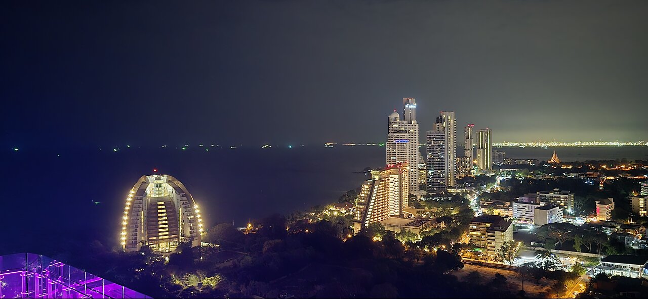 Pattaya Beach Road ⛱️ 😎 🌜