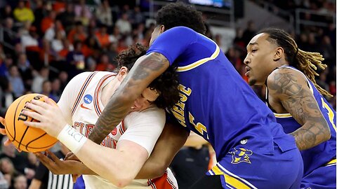 Clemson narrowly misses tying infamous NCAA tournament record in first half vs. No. 12 McNeese