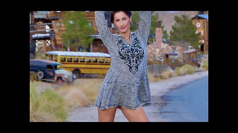 Nelson Ghost Town, Las Vegas, Nevada + Short Sexy Dress