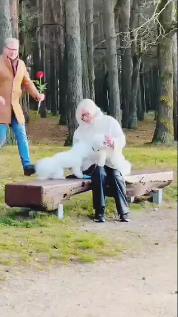 women smile very cute