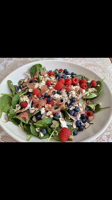 Mixed Berry Spinach Salad with Raspberry Vinaigrette