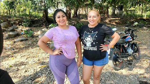 -esmeralda y aniita nos cuentan un poco de su vida 😯