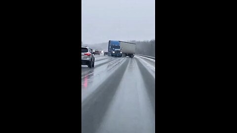 uck 18 wheeler has a terrible accident!