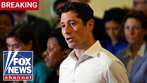 'GET THE F--- OUT': Mayor lashes out at federal agents after fatal shooting