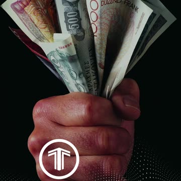 Тратить больше чем зарабатываешь