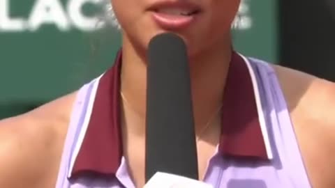 Zheng Qinwen enterd the France open qutarfinal for the first time .