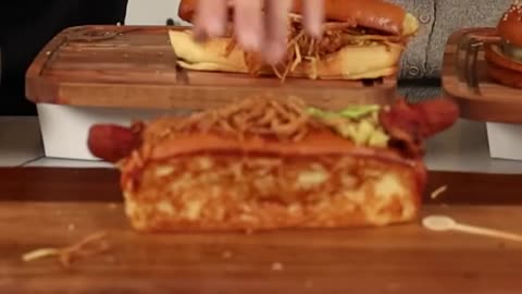 I ate EVERY BURGER at Gordon Ramsay''s Restaurant (Full Menu)_part3
