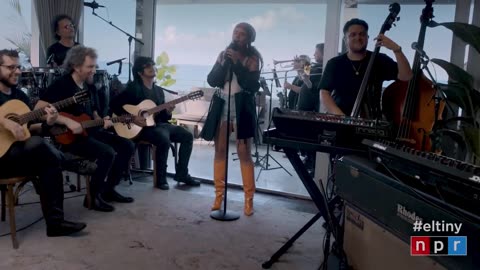 Don't Go Yet - Camilla Cabello (live)